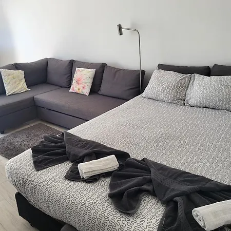 Charm House Apartmán *