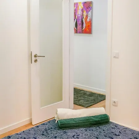 Charm House Appartement Lissabon