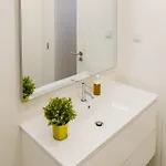 Charm House 아파트 *